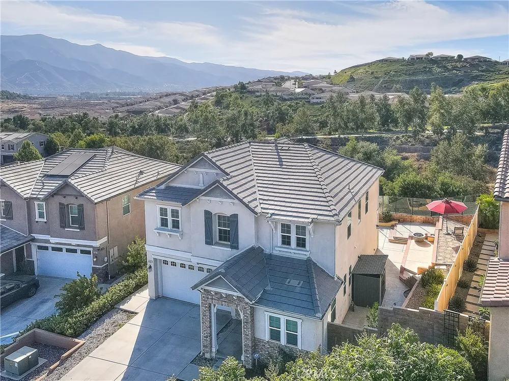 24655 Acadia Corona, CA 92883