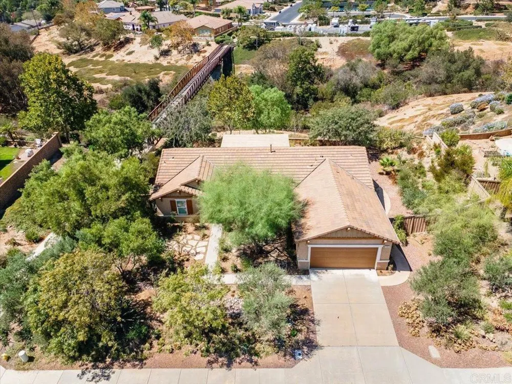 352 Tom McGuinness Jr Circle Fallbrook, CA 92028