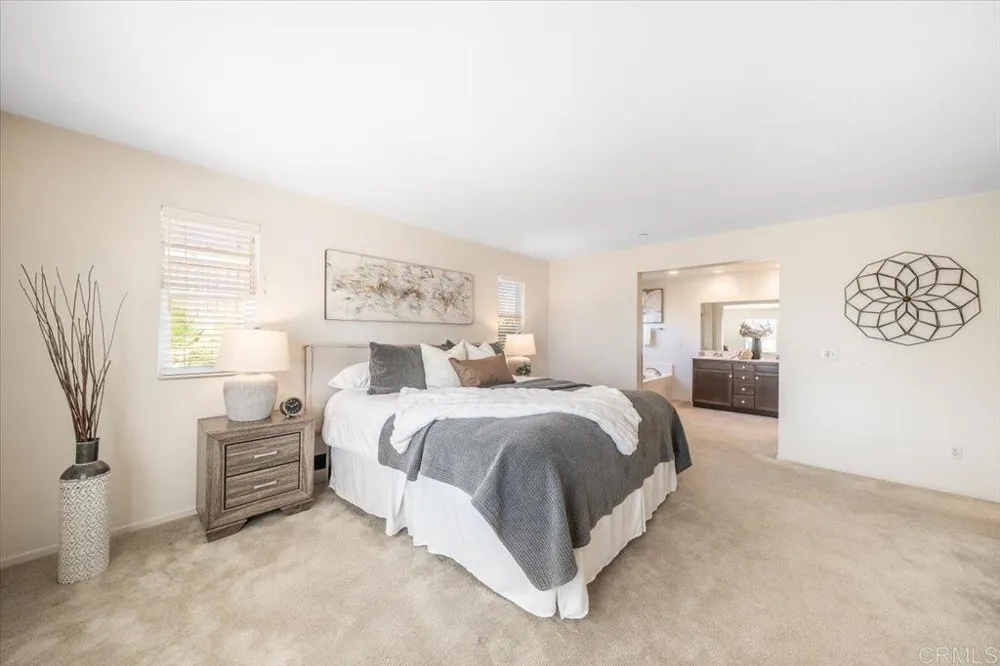 352 Tom McGuinness Jr Circle Fallbrook, CA 92028