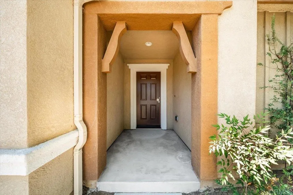 352 Tom McGuinness Jr Circle Fallbrook, CA 92028