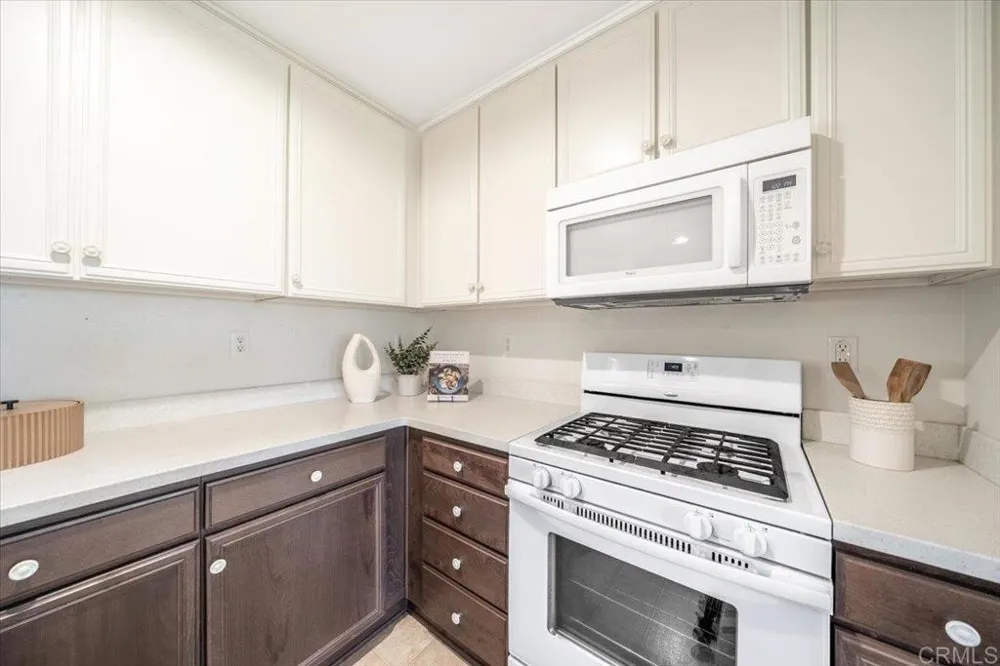 352 Tom McGuinness Jr Circle Fallbrook, CA 92028