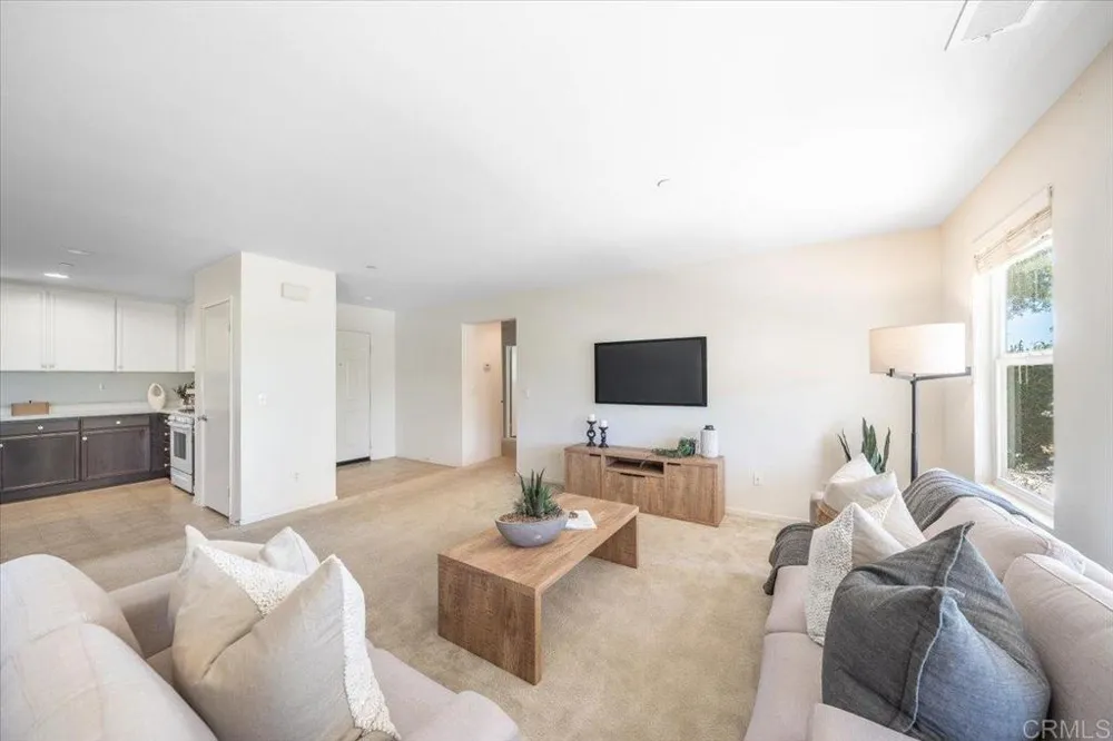 352 Tom McGuinness Jr Circle Fallbrook, CA 92028