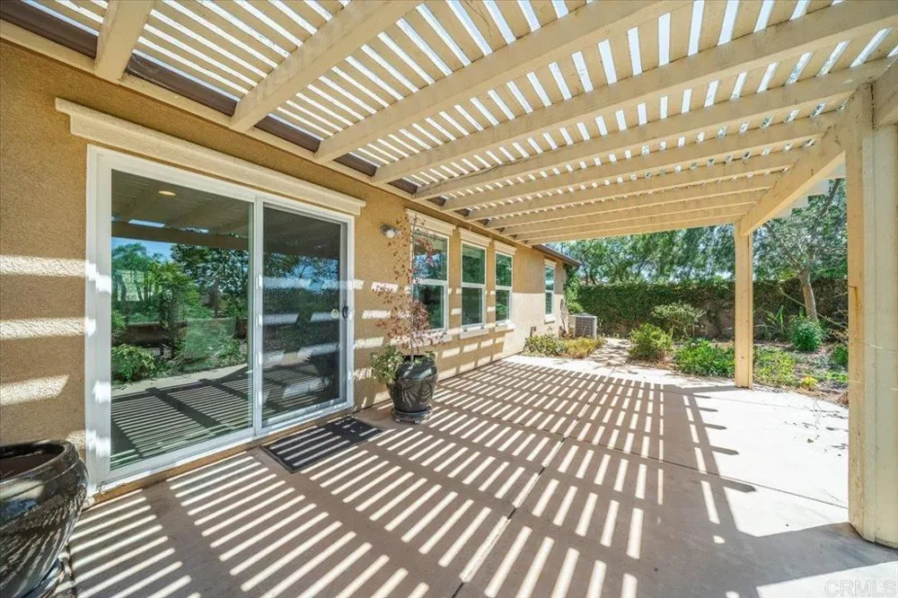 352 Tom McGuinness Jr Circle Fallbrook, CA 92028