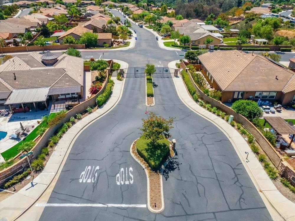 352 Tom McGuinness Jr Circle Fallbrook, CA 92028