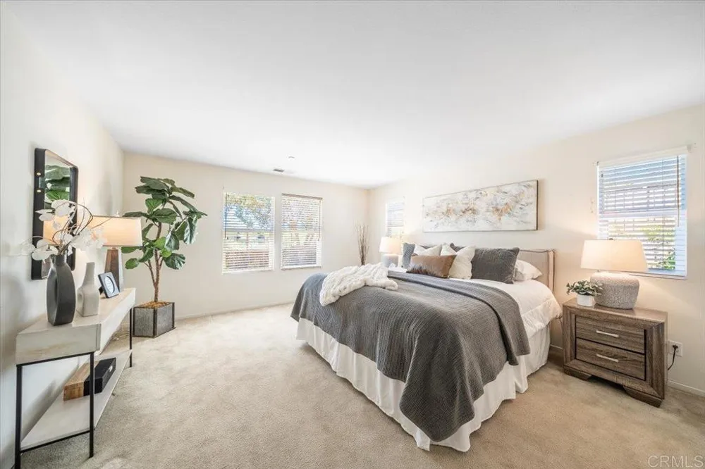 352 Tom McGuinness Jr Circle Fallbrook, CA 92028
