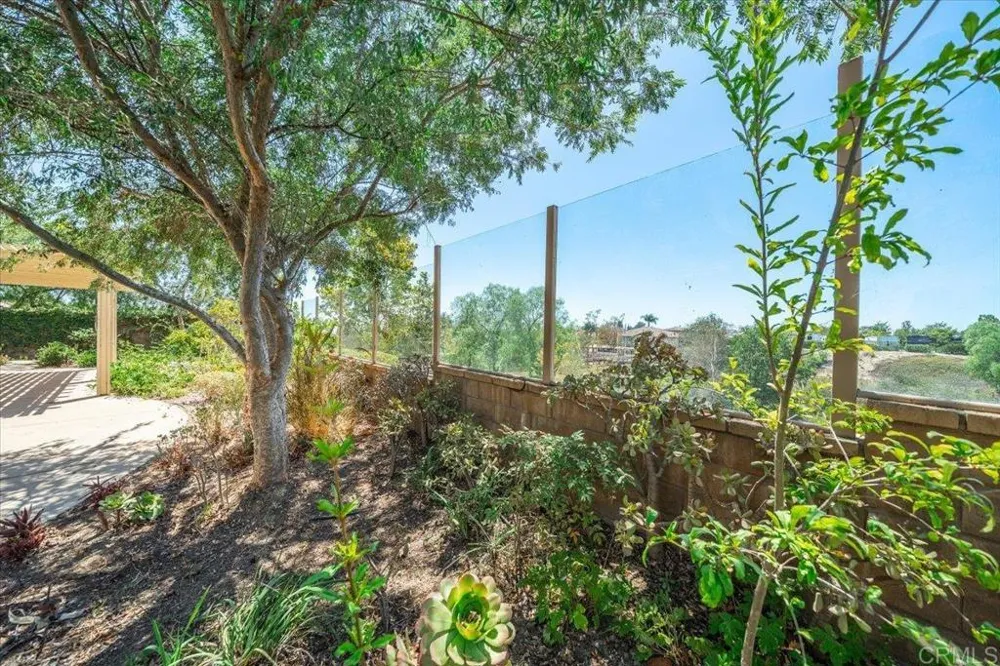 352 Tom McGuinness Jr Circle Fallbrook, CA 92028