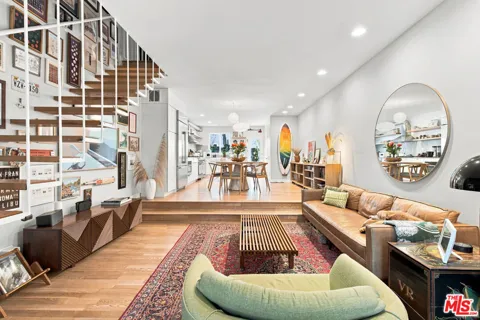 7830 Paseo Del Rey #4