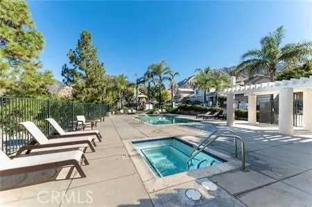 12119 Via Santa Barbara Sylmar, CA 91342