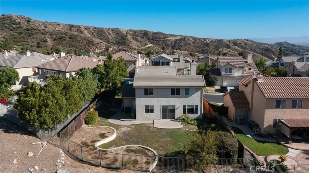 12119 Via Santa Barbara Sylmar, CA 91342