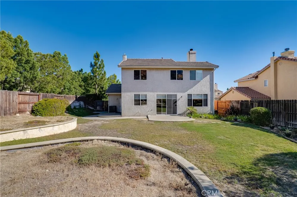 12119 Via Santa Barbara Sylmar, CA 91342