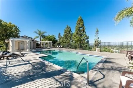 12119 Via Santa Barbara Sylmar, CA 91342