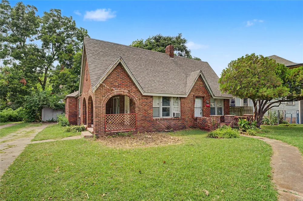 1216 S Birmingham Avenue E Tulsa, OK 74104