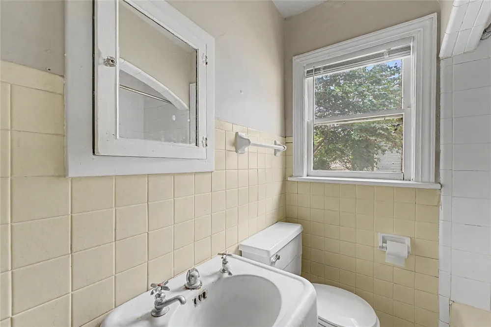 1216 S Birmingham Avenue E Tulsa, OK 74104