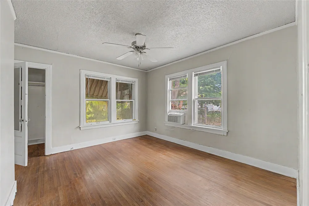 1216 S Birmingham Avenue E Tulsa, OK 74104
