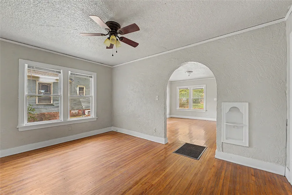 1216 S Birmingham Avenue E Tulsa, OK 74104