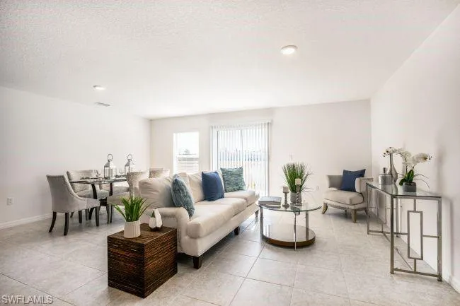 5020 ROSEBUD CIRCLE Labelle, FL 33935