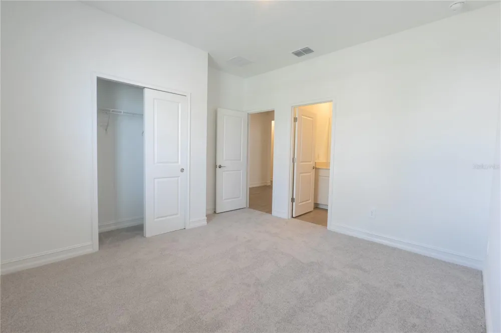 18473 SERENE LAKE LOOP Lutz, FL 33548