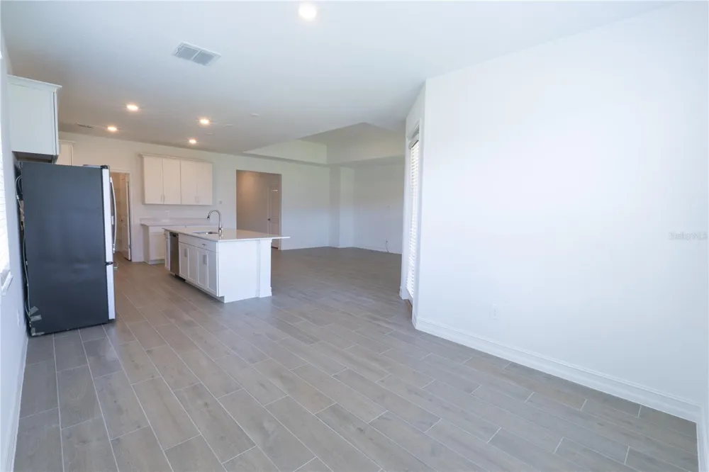 18473 SERENE LAKE LOOP Lutz, FL 33548