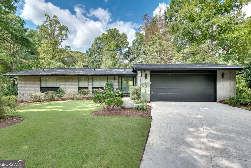 2588 Flair Knoll DR NE Atlanta, GA 30345