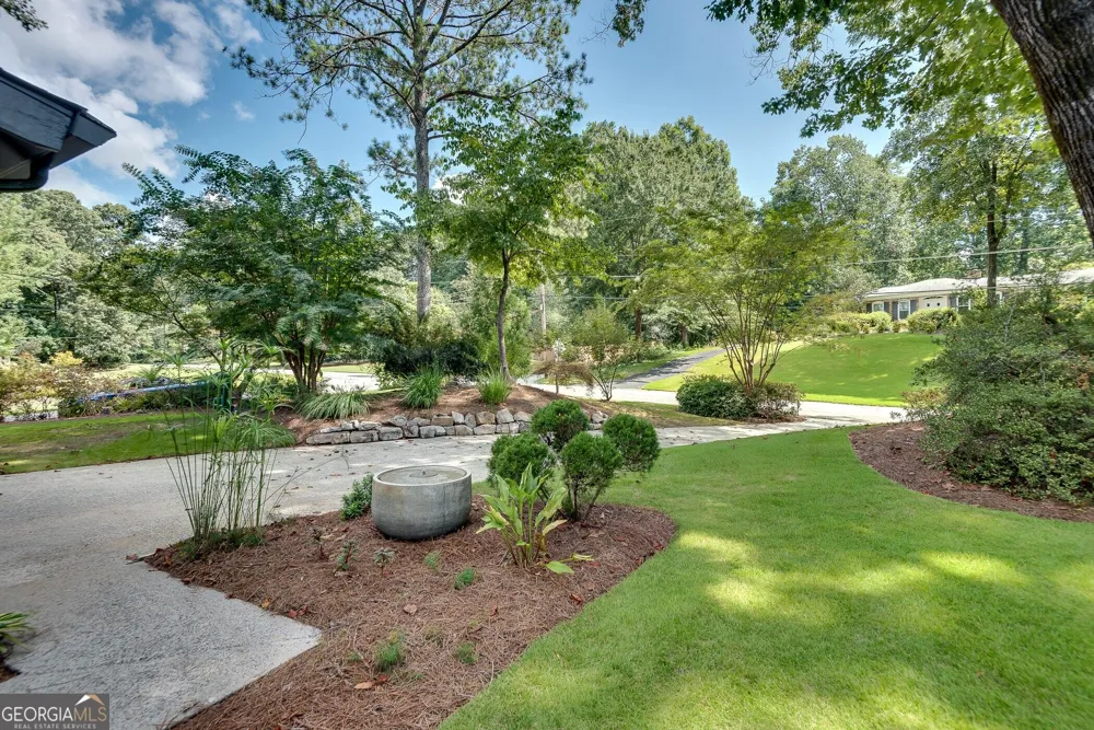 2588 Flair Knoll DR NE Atlanta, GA 30345