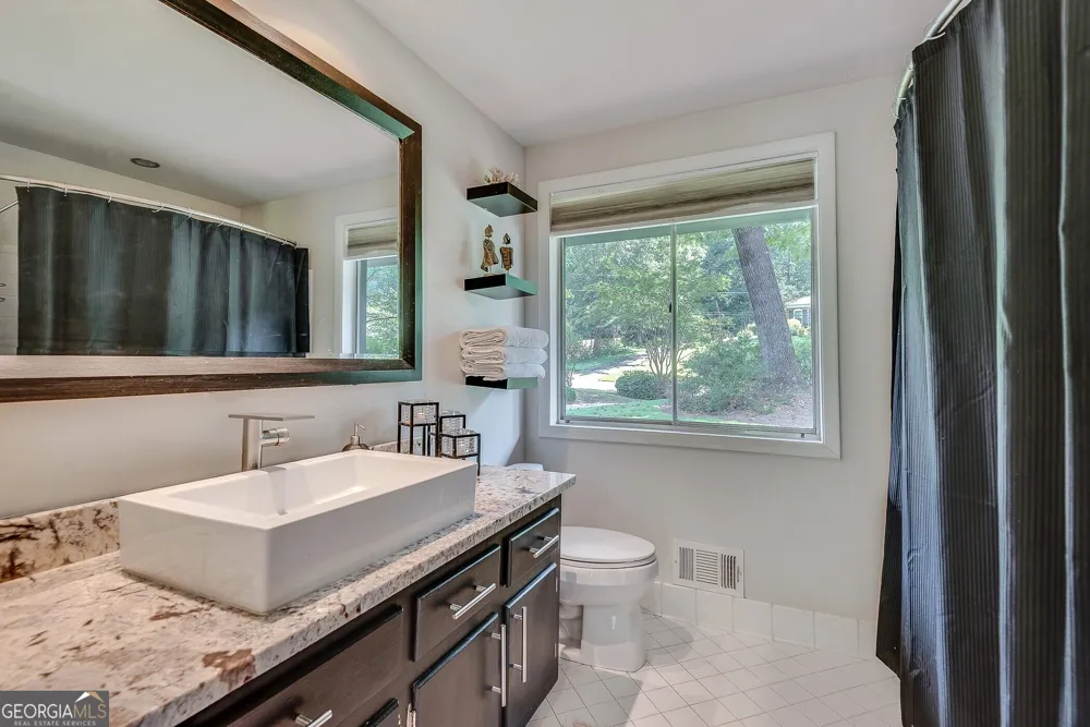 2588 Flair Knoll DR NE Atlanta, GA 30345