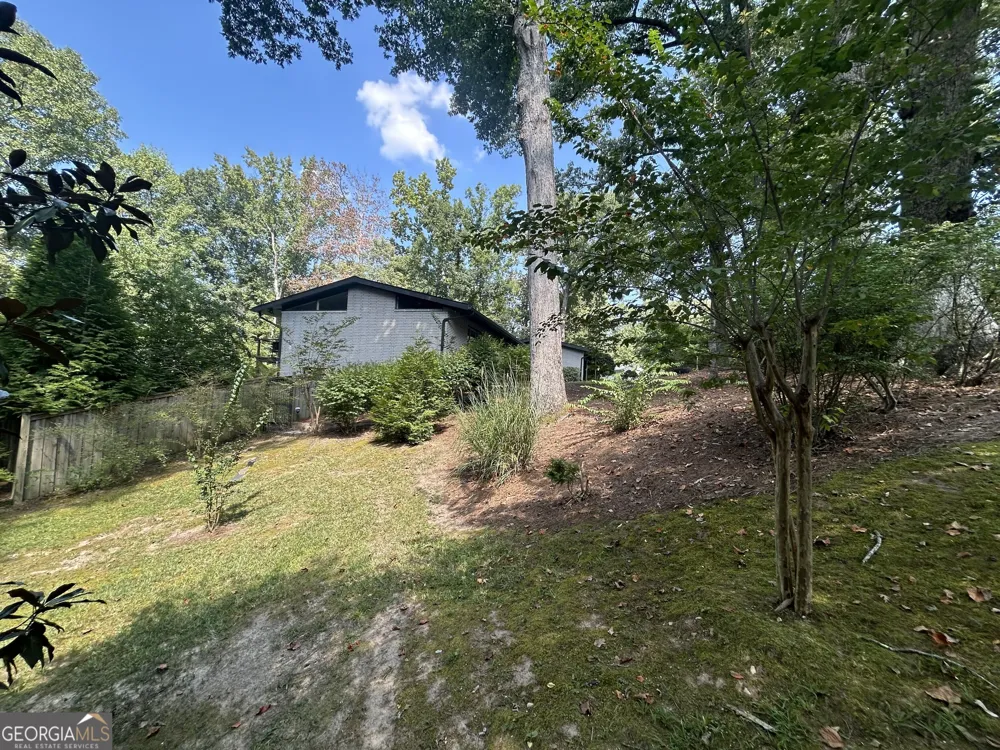 2588 Flair Knoll DR NE Atlanta, GA 30345
