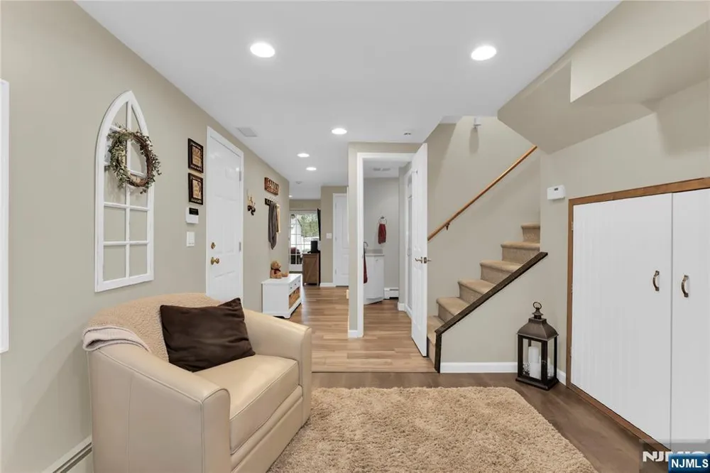 14 Beverly Road Cedar Grove, NJ 07009