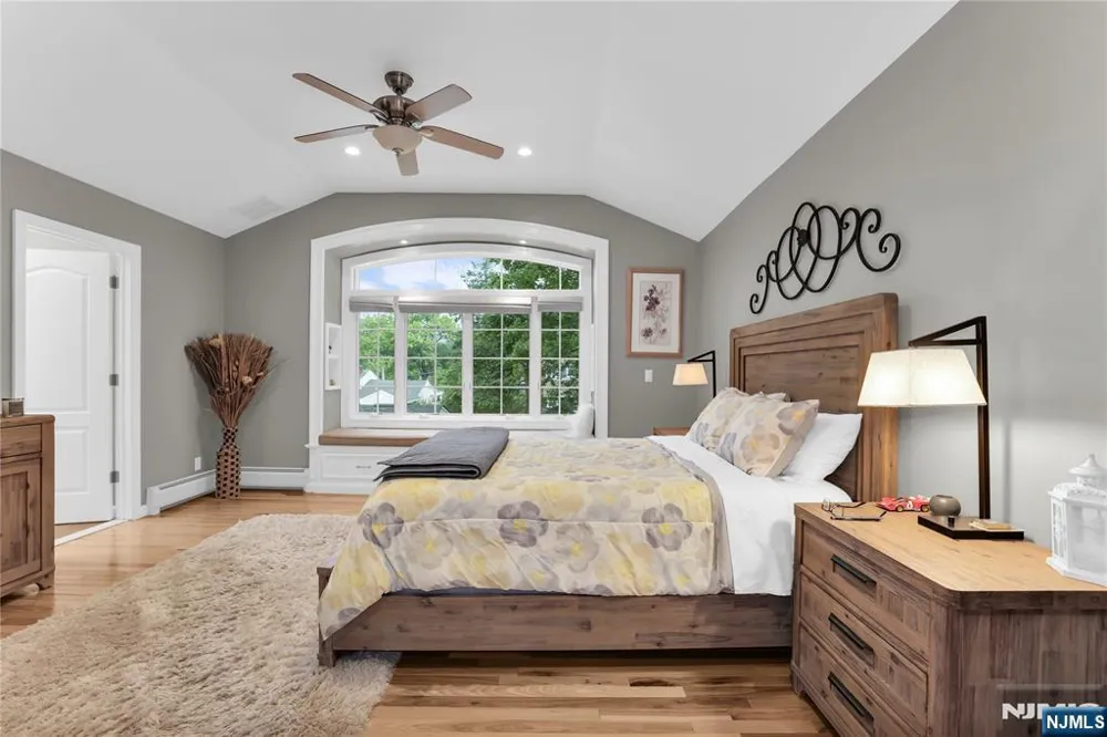 14 Beverly Road Cedar Grove, NJ 07009