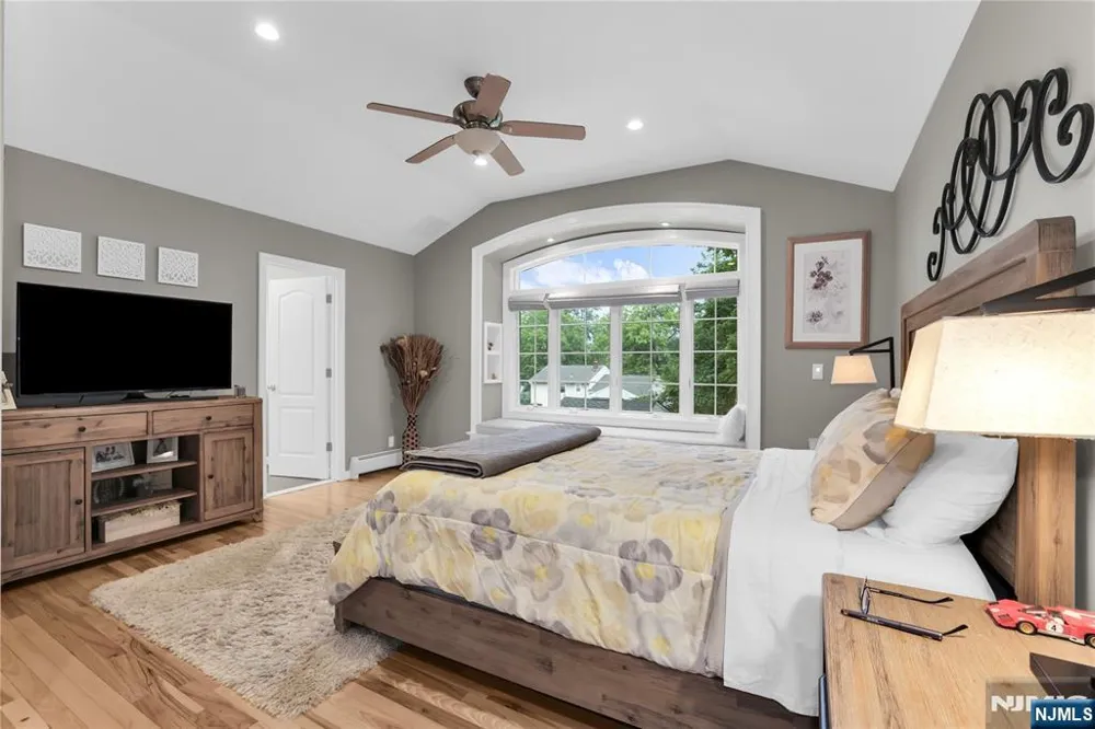 14 Beverly Road Cedar Grove, NJ 07009