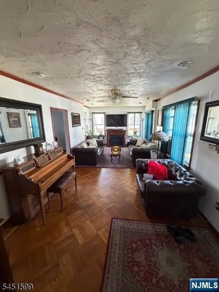 200-202 Lincoln Place Irvington, NJ 07111