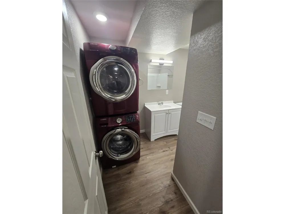 14240 E 22nd Place Aurora, CO 80011
