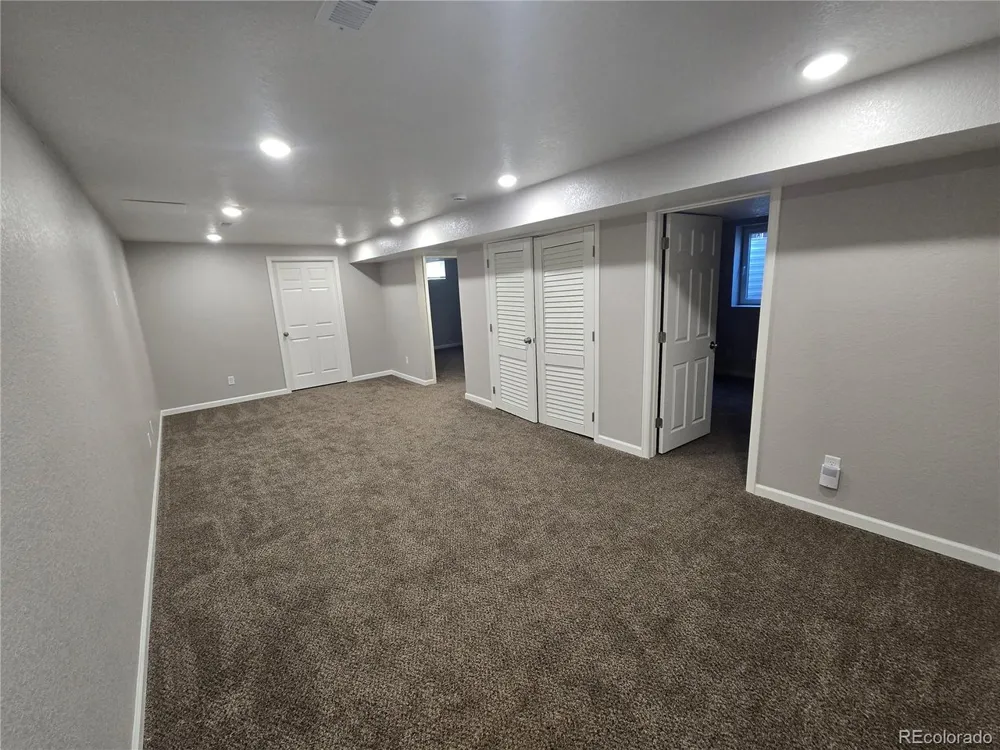 14240 E 22nd Place Aurora, CO 80011