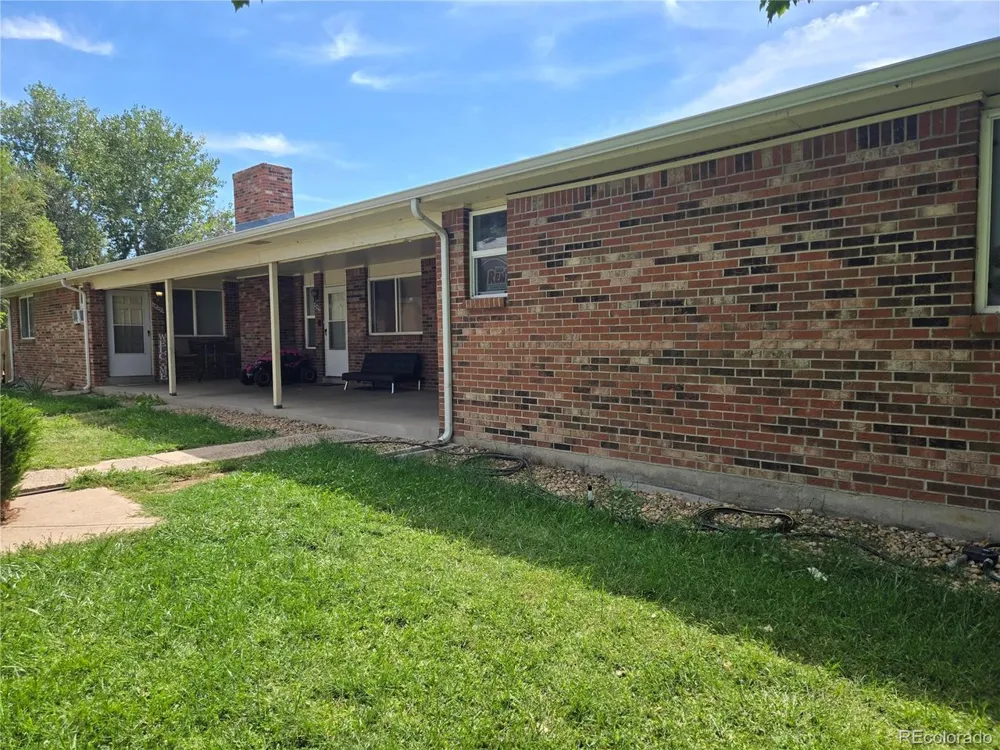 14240 E 22nd Place Aurora, CO 80011