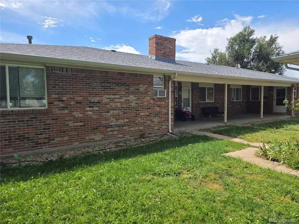14240 E 22nd Place Aurora, CO 80011