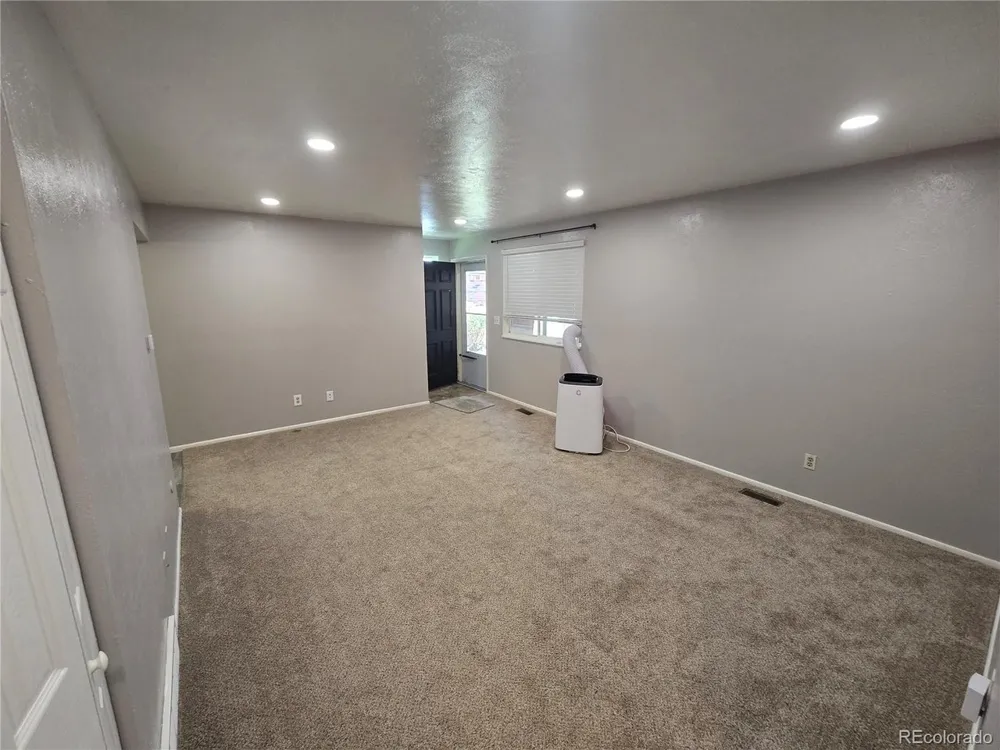14240 E 22nd Place Aurora, CO 80011