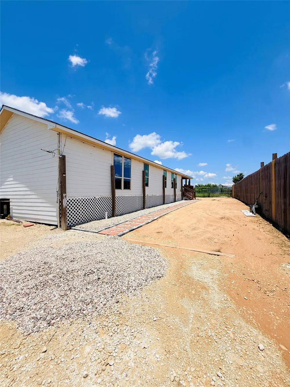 2315 Road 5732 Cleveland, TX 77327