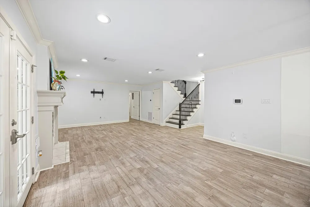 4 River Birch Lane The Woodlands, TX 77380