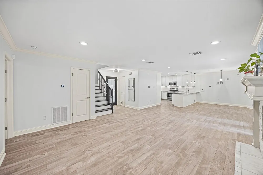 4 River Birch Lane The Woodlands, TX 77380