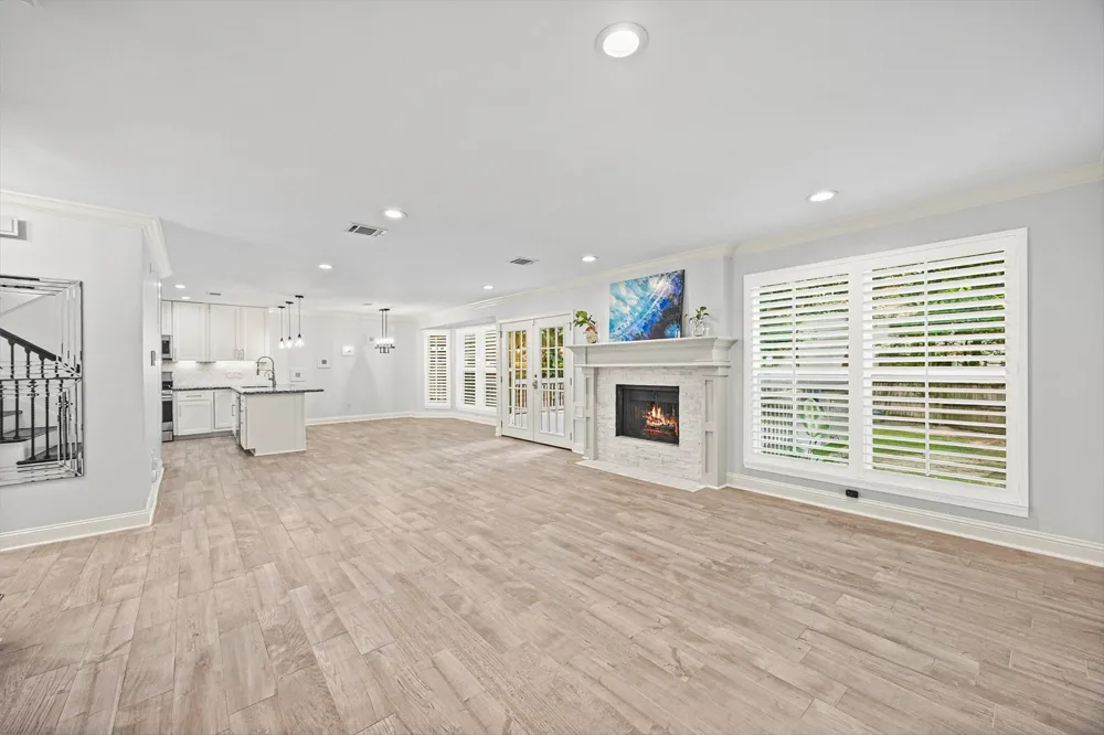4 River Birch Lane The Woodlands, TX 77380