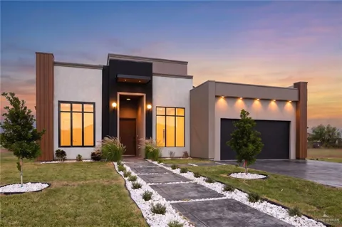 1402 Tierra Encantada