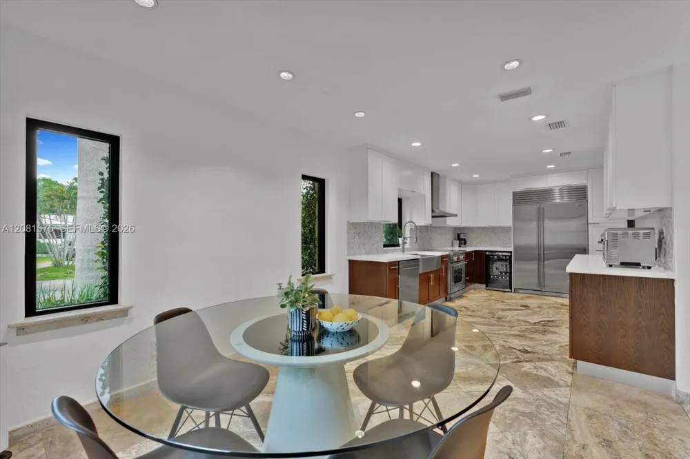 9204 NE 10th Ave Miami Shores, FL 33138