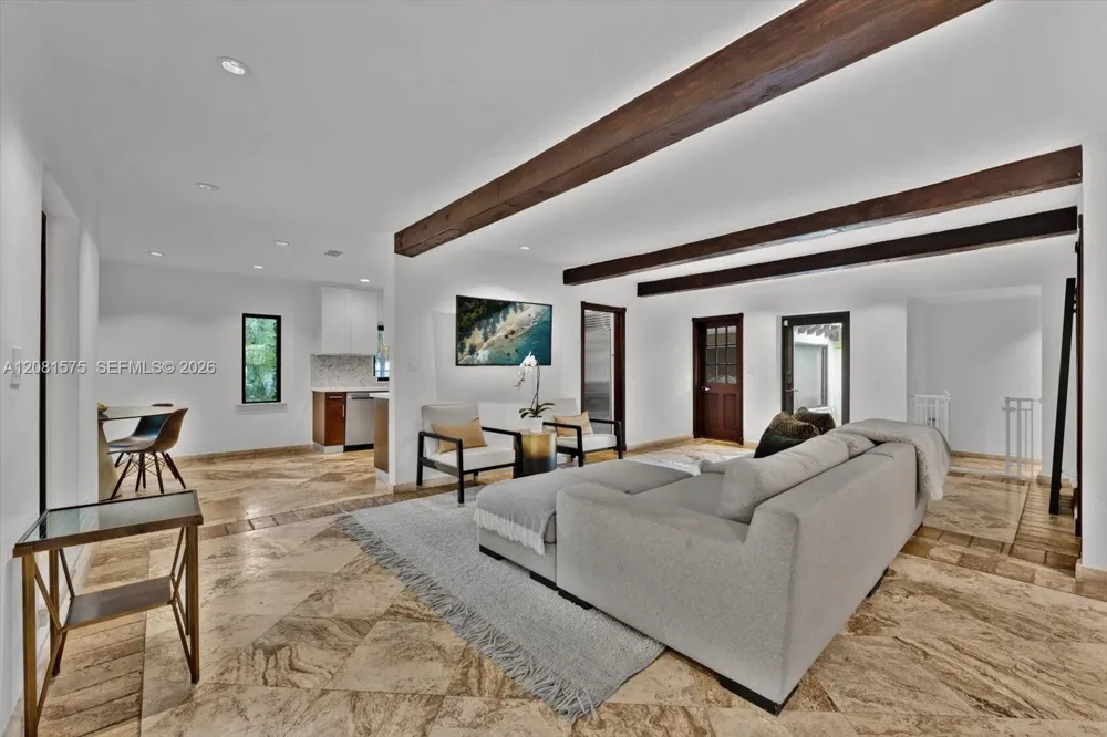 9204 NE 10th Ave Miami Shores, FL 33138