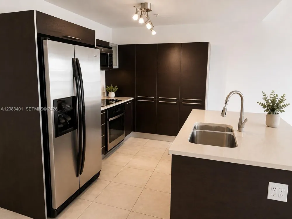 1900 Bayshore Dr #3007 Miami, FL 33132