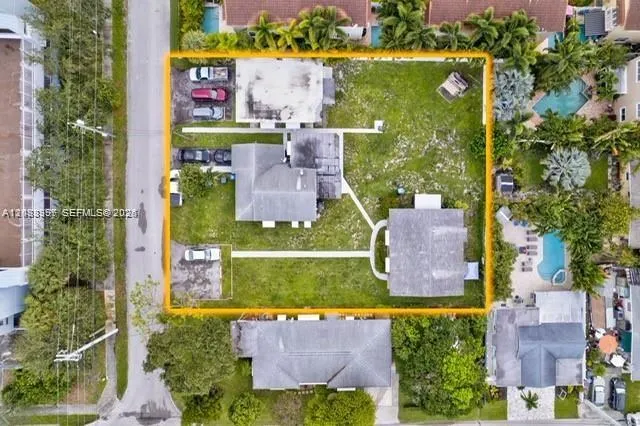 1271 NE 32nd St Oakland Park, FL 33334