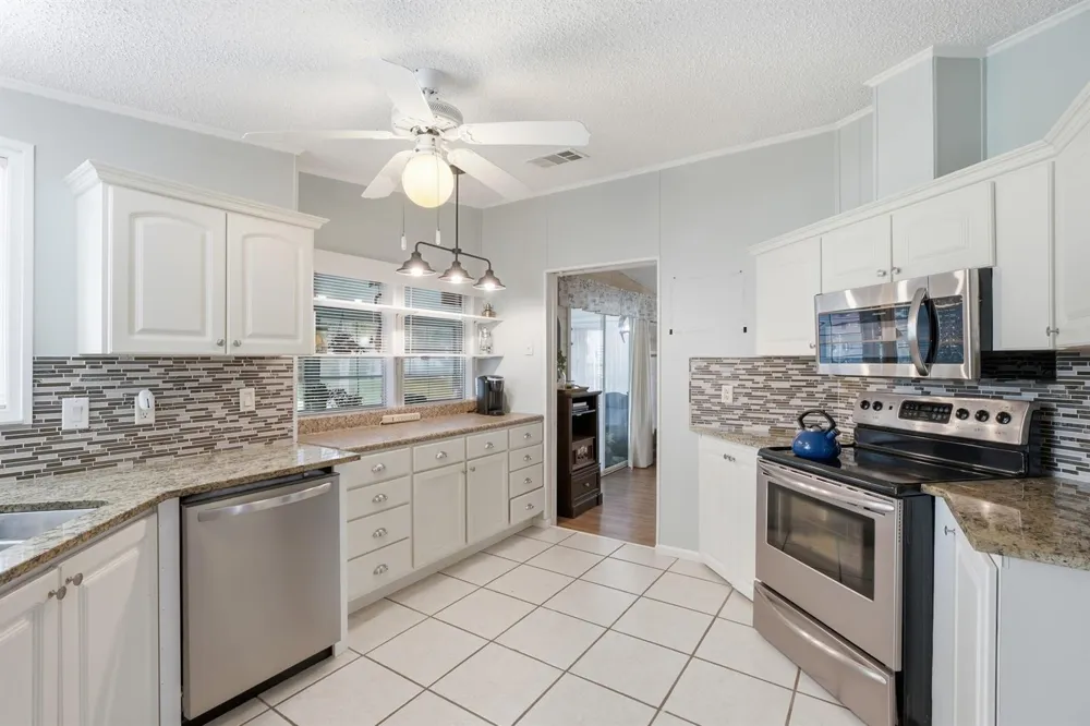 2502 SW VERSAILLES TERRACE Stuart, FL 34997