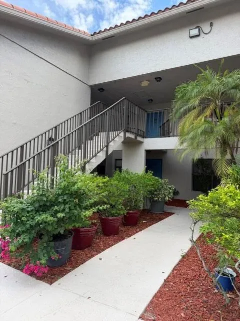 1480 WINDORAH WAY #B West Palm Beach, FL 33411