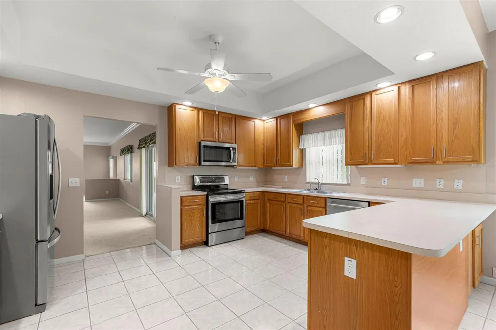 9485 SW 92ND PLACE ROAD ocala, FL 34481