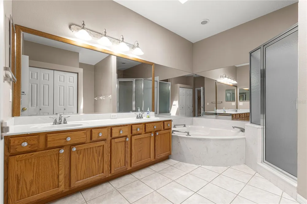 9485 SW 92ND PLACE ROAD ocala, FL 34481