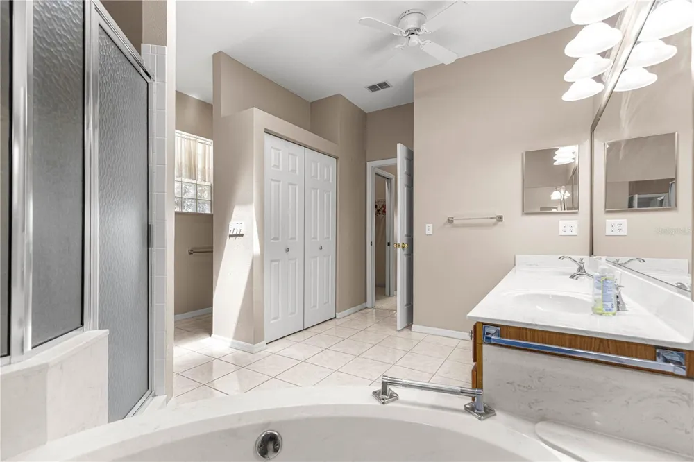 9485 SW 92ND PLACE ROAD ocala, FL 34481