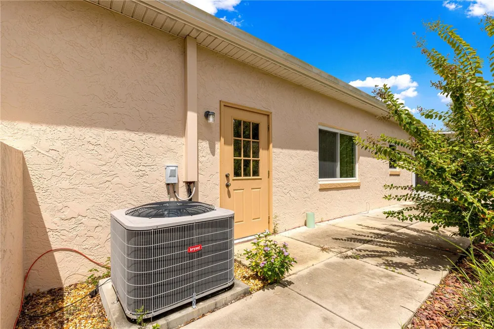 9485 SW 92ND PLACE ROAD ocala, FL 34481